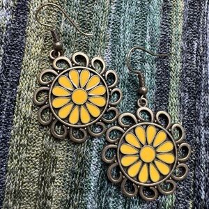 Vintage-Style Yellow Floral Alloy Dangle Earrings with Antique Bronze Finish